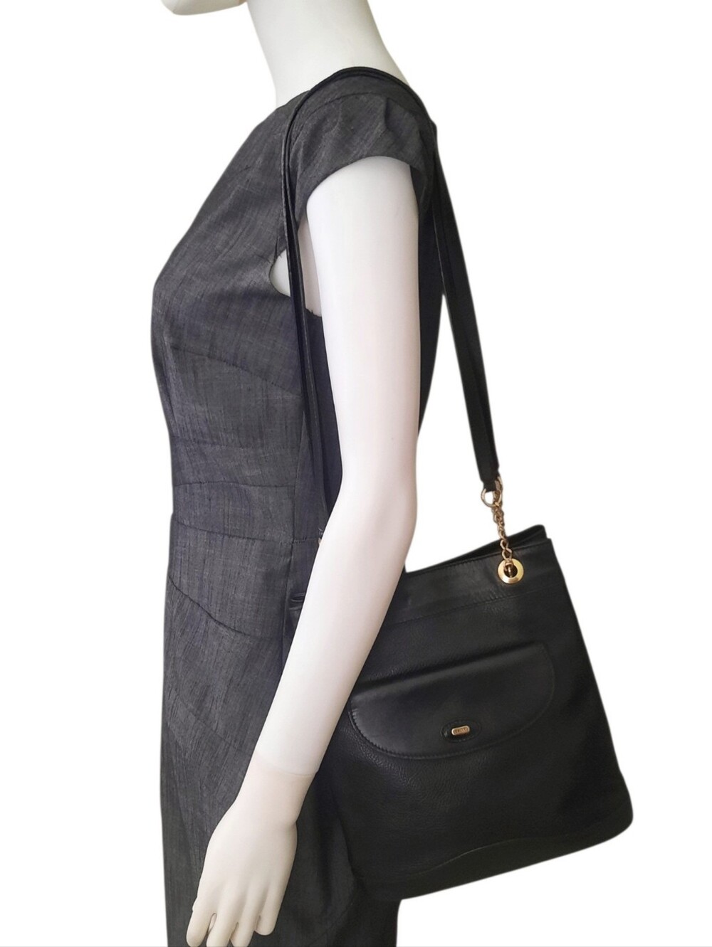 Vintage BALLY Black Leather Bucket Shoulder Bag w/Front Pocket & 2 Straps Italy